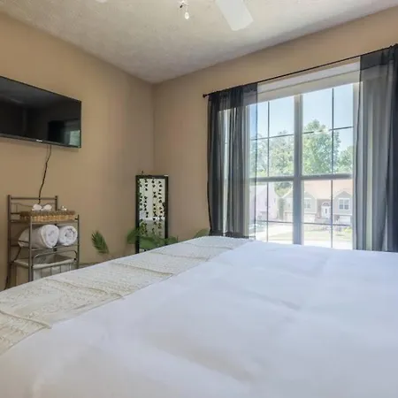 Appartamento Opuluxe The Jungle House Sleeps 10